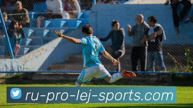 C罗足球教学揭秘如何提升球技与比赛意识的实用技巧与训练方法